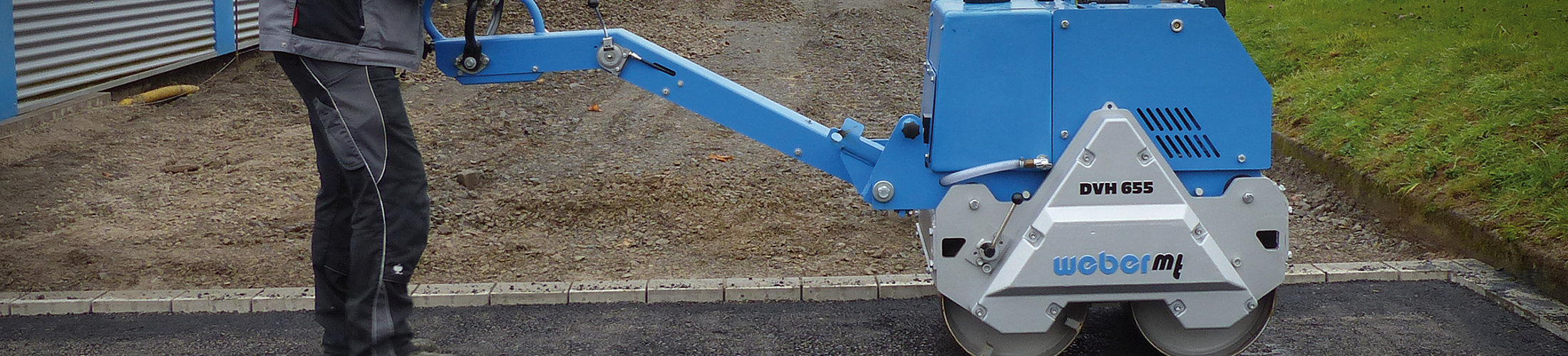 Handgeführte Vibrationswalzen